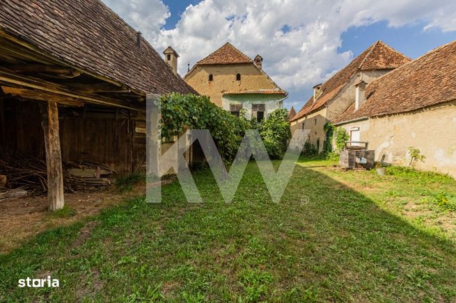 Casa de vanzare saseasca, 4 camere, langa Viscri – judetul Brasov |-1