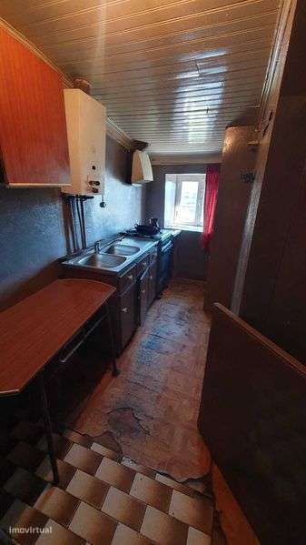 Casa de aldeia à venda  Cortiçô Fornos de Algodres - Grande imagem: 5/12