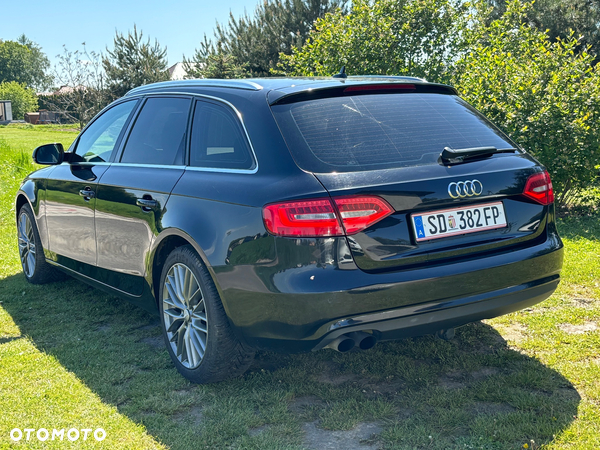 Audi A4 Avant 2.0 TDI DPF Attraction - 5