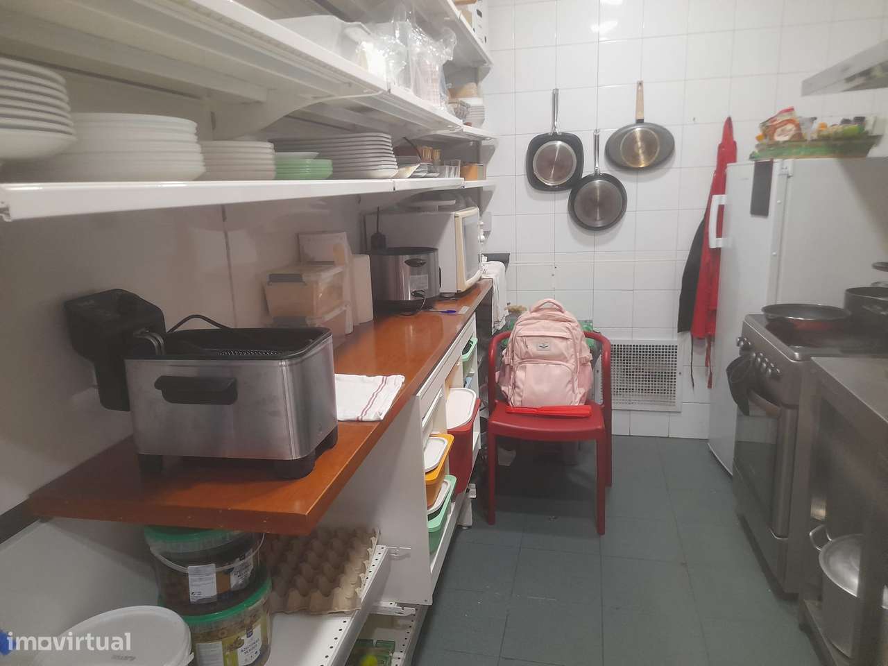 Trespasse com condições muito atrativas!  Snack Bar em funcionamento! - Grande imagem: 5/13