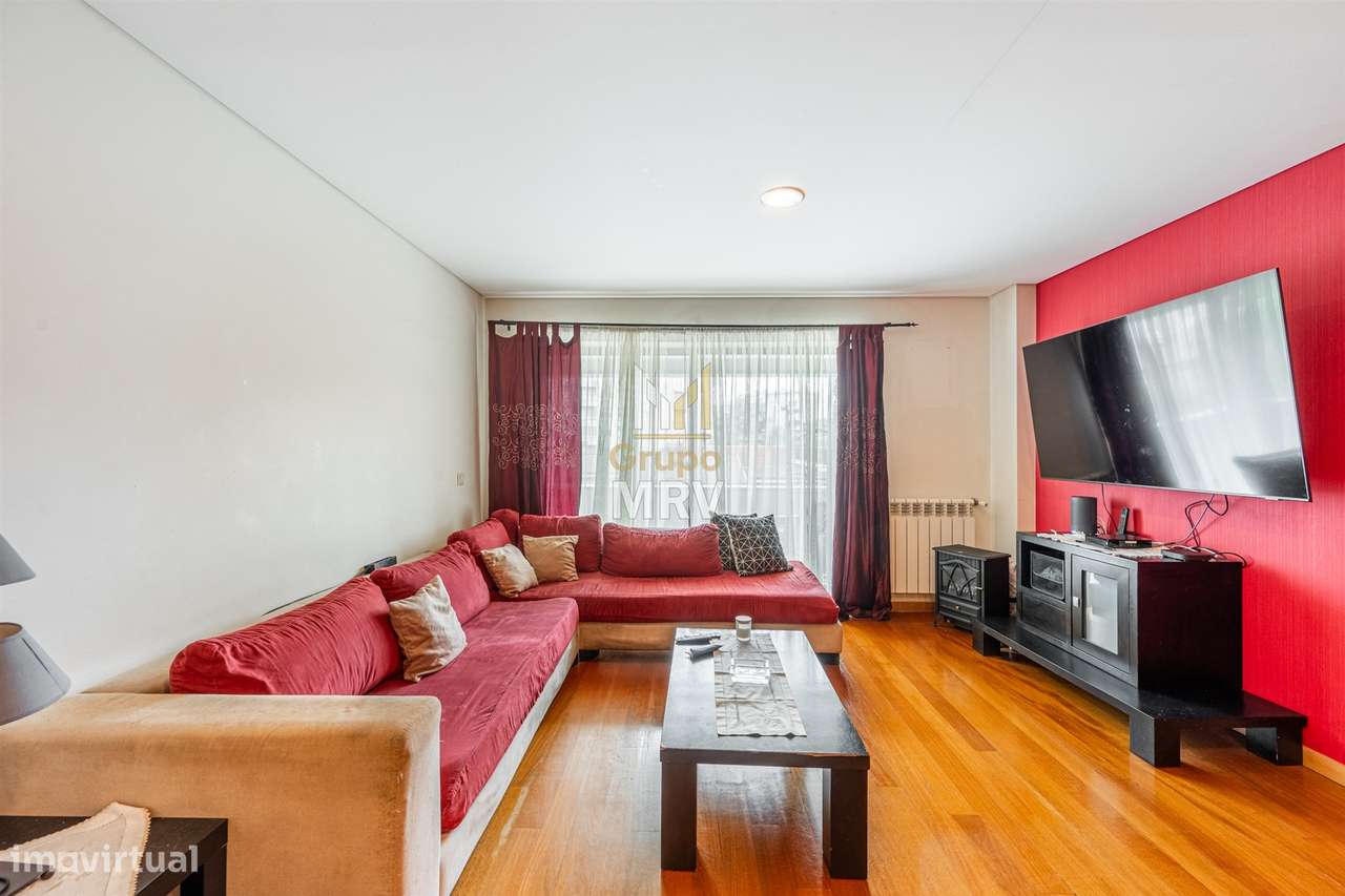Excelente Apartamento T3 em Lamaçães-25