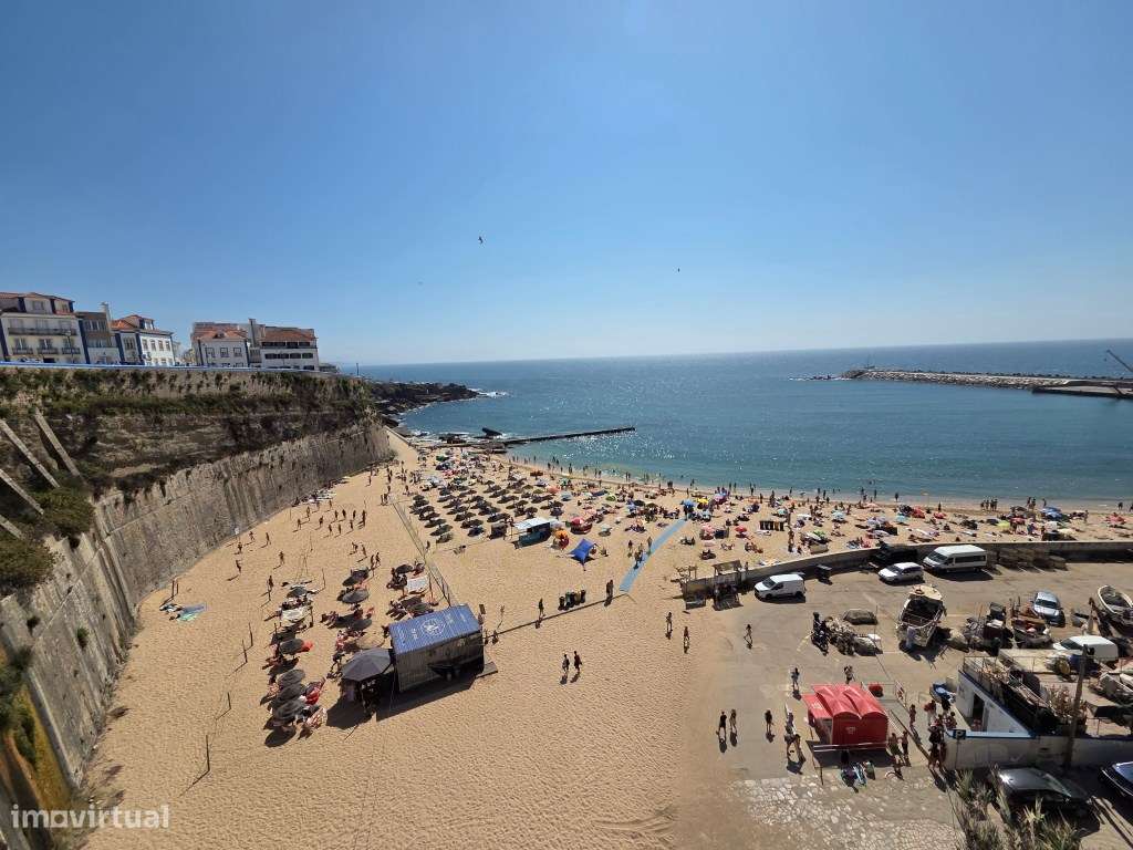 Charmosa moradia T4, na Ericeira, com fantástica vista mar-30