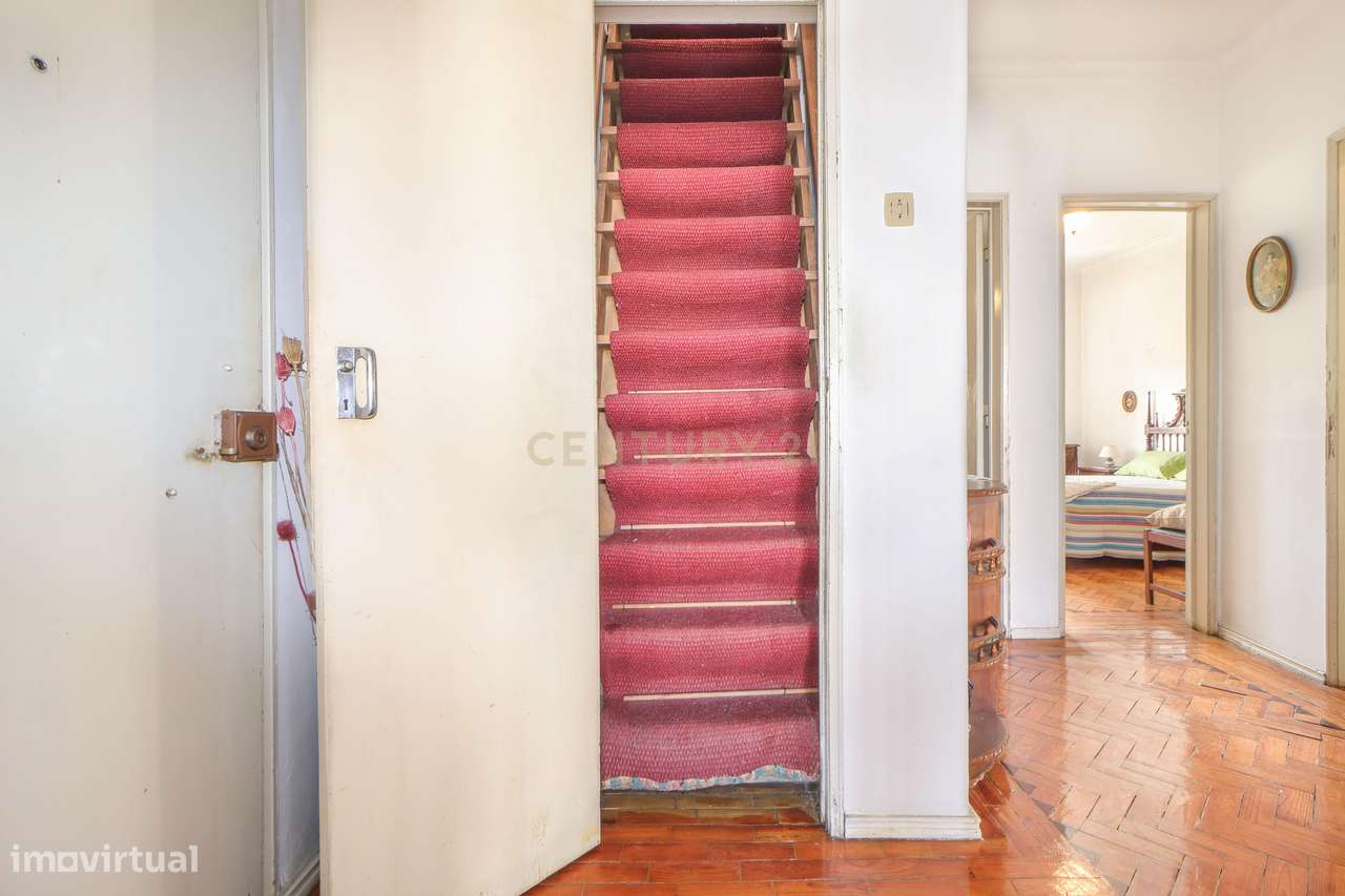 Apartamento T2 na Cruz de Pau - Amora - Seixal-19