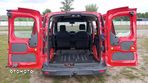 Ford Transit Connect - 19