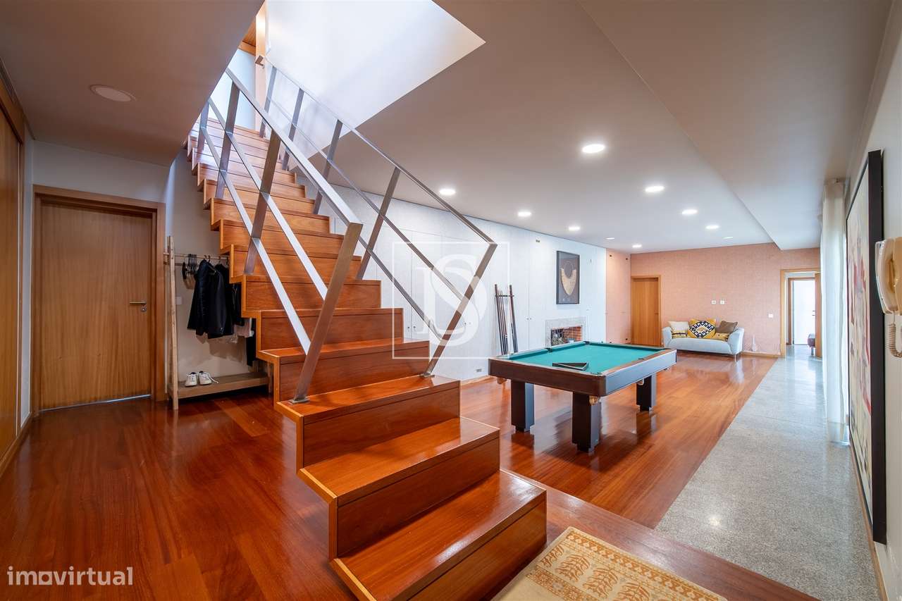 Exclusiva Moradia T4+1 c/ Piscina Aquecida e mais de 380 m²-24
