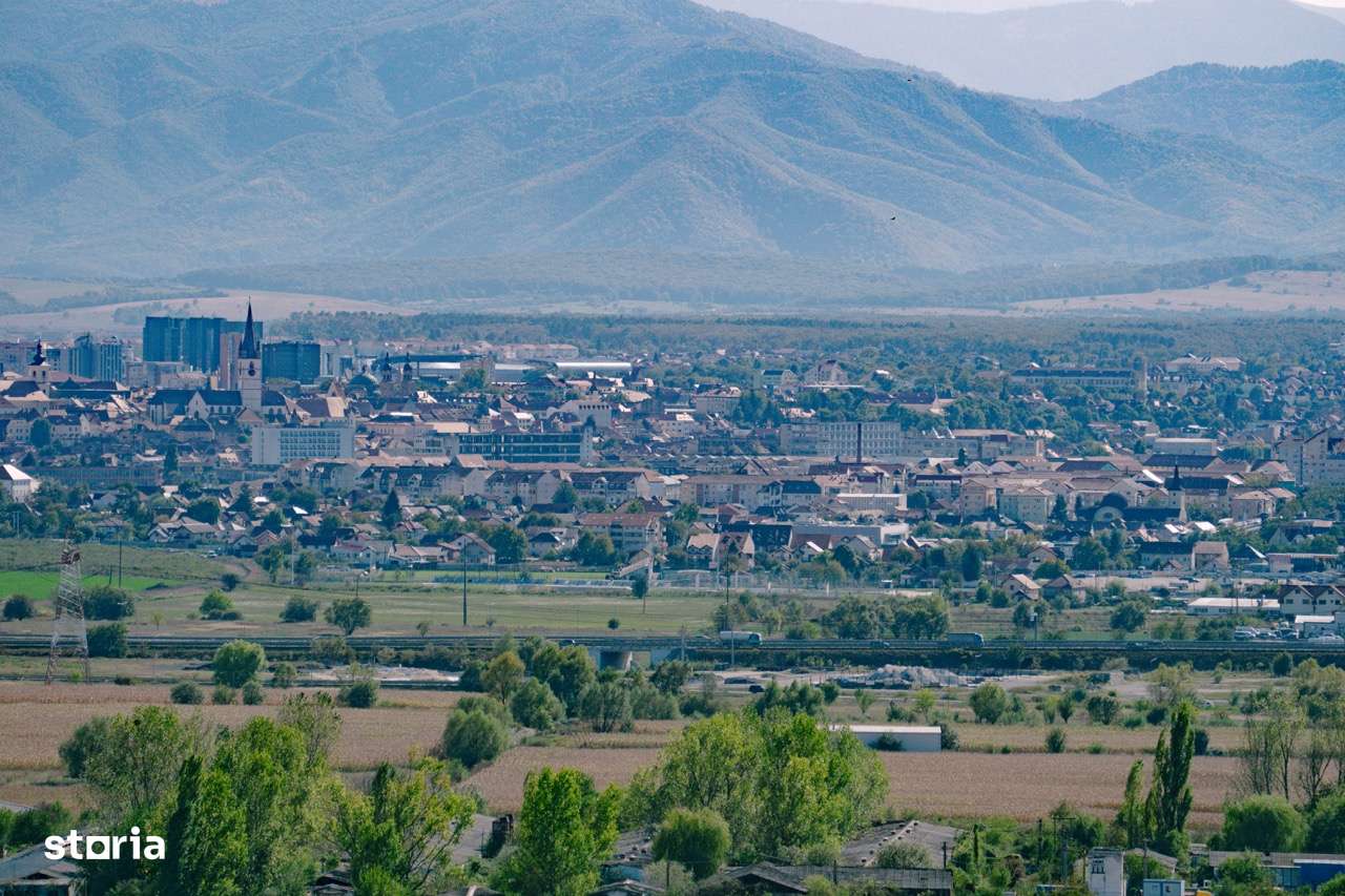 Vând teren pentru casă  în intravilan în Sibiu, str Viile Sibiului.-7
