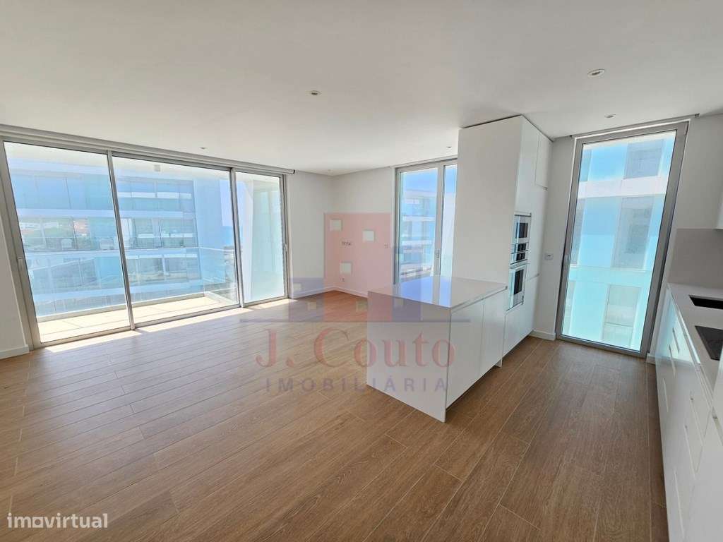 Apartamento T2 Novo com Vista para a Baía de São Martinho do Porto-10