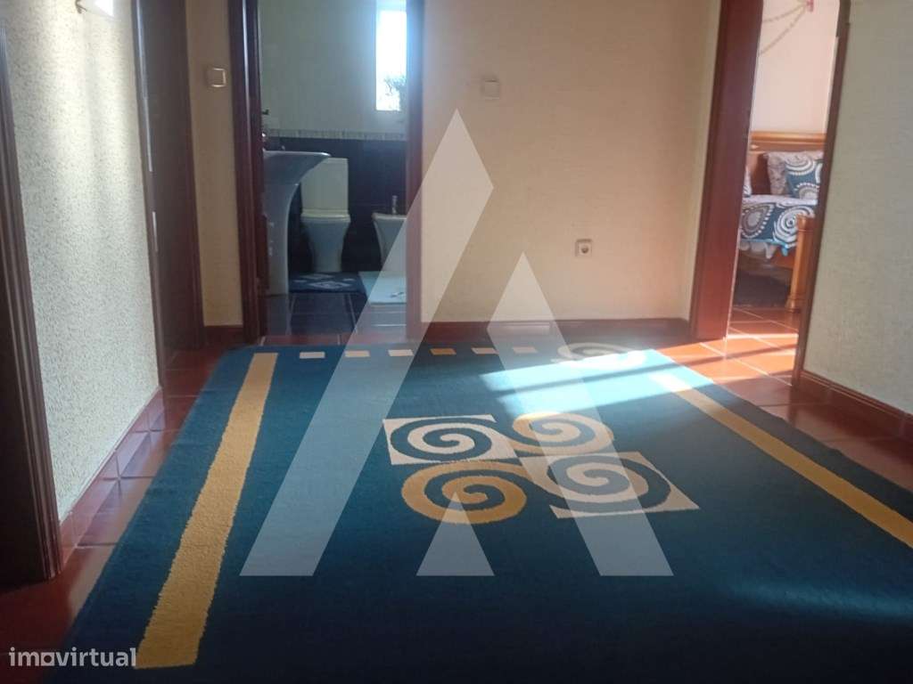 Moradia T4 em Oliveira do Bairro-23