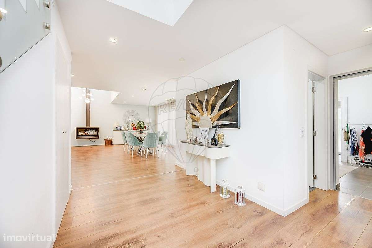 Moradia T3 para venda - Grande imagem: 2/48