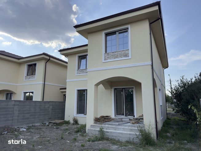 1/2 Duplex, 5 camere, 2 bai, camera tehnica, 119mp, 300mpT , Giarmata!-3