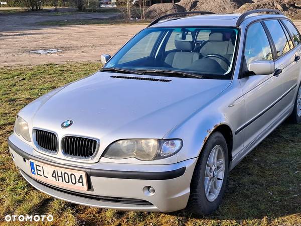 BMW Seria 3 318i - 9