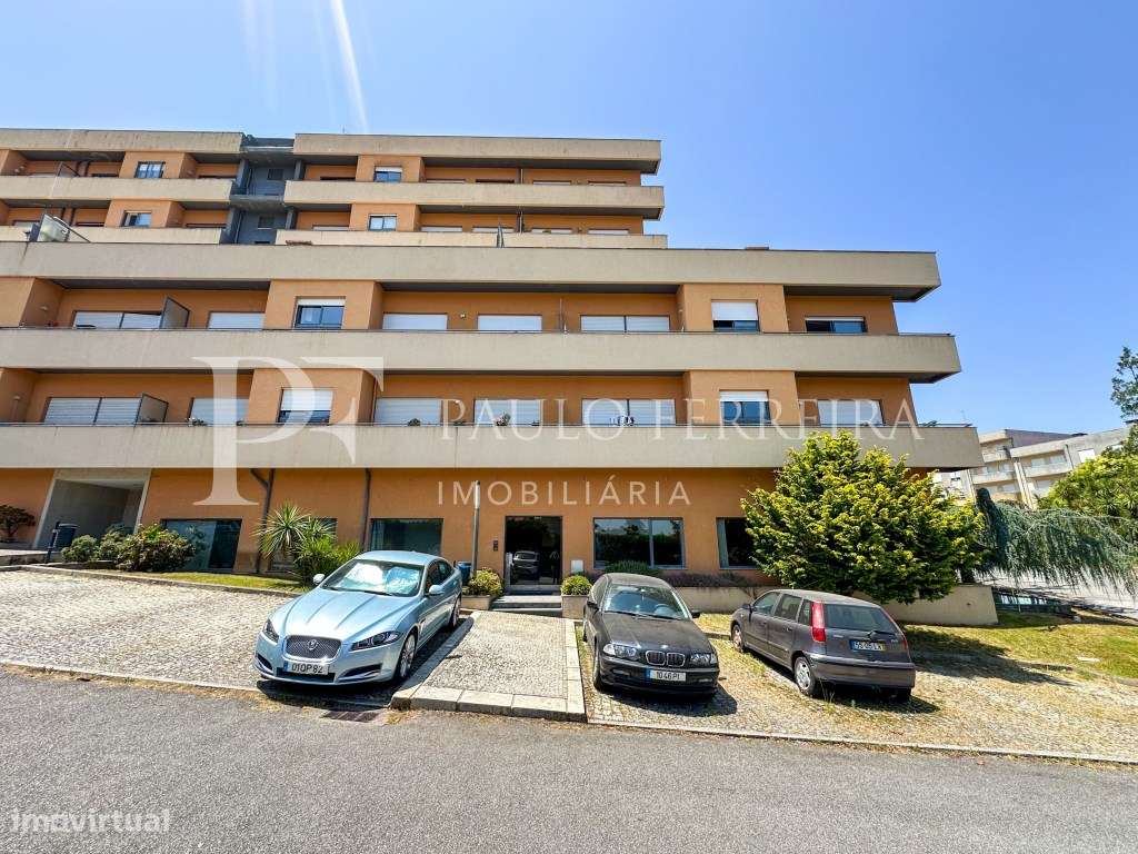 Escritório com 705m2 - Grande imagem: 2/33