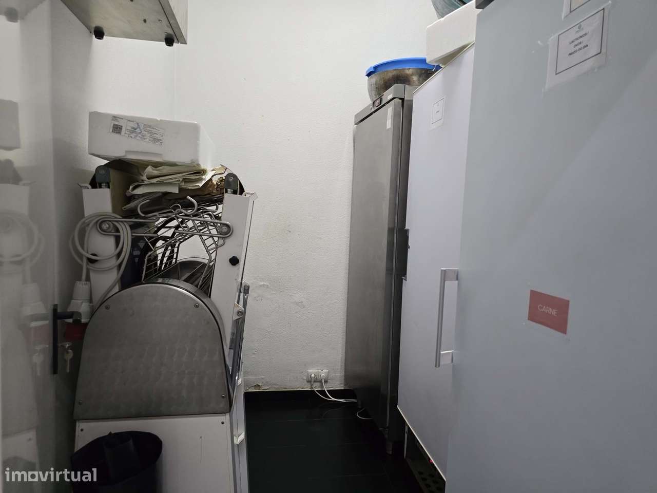 Trespasse – Restaurante com um magnifico faturamento, junto à Av. Colu-30