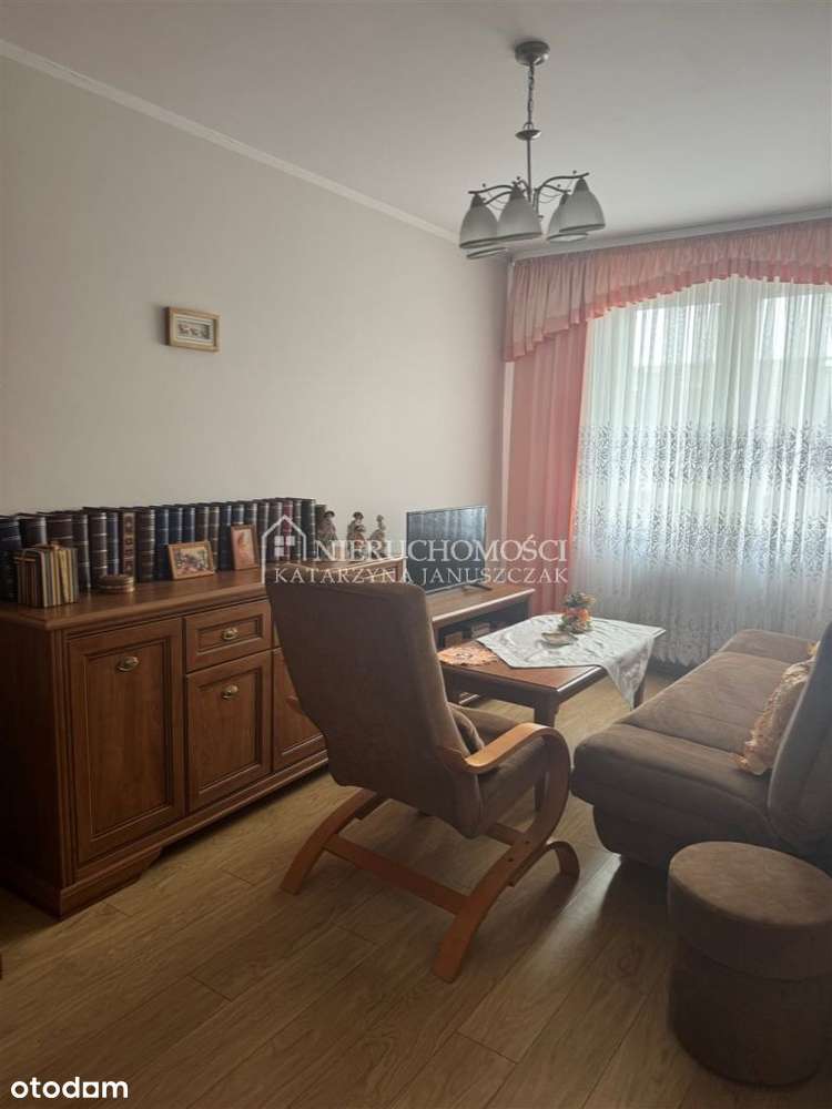 Dom W Spokojnej Okolicy, 5 Pokoi, Blisko A4,-19