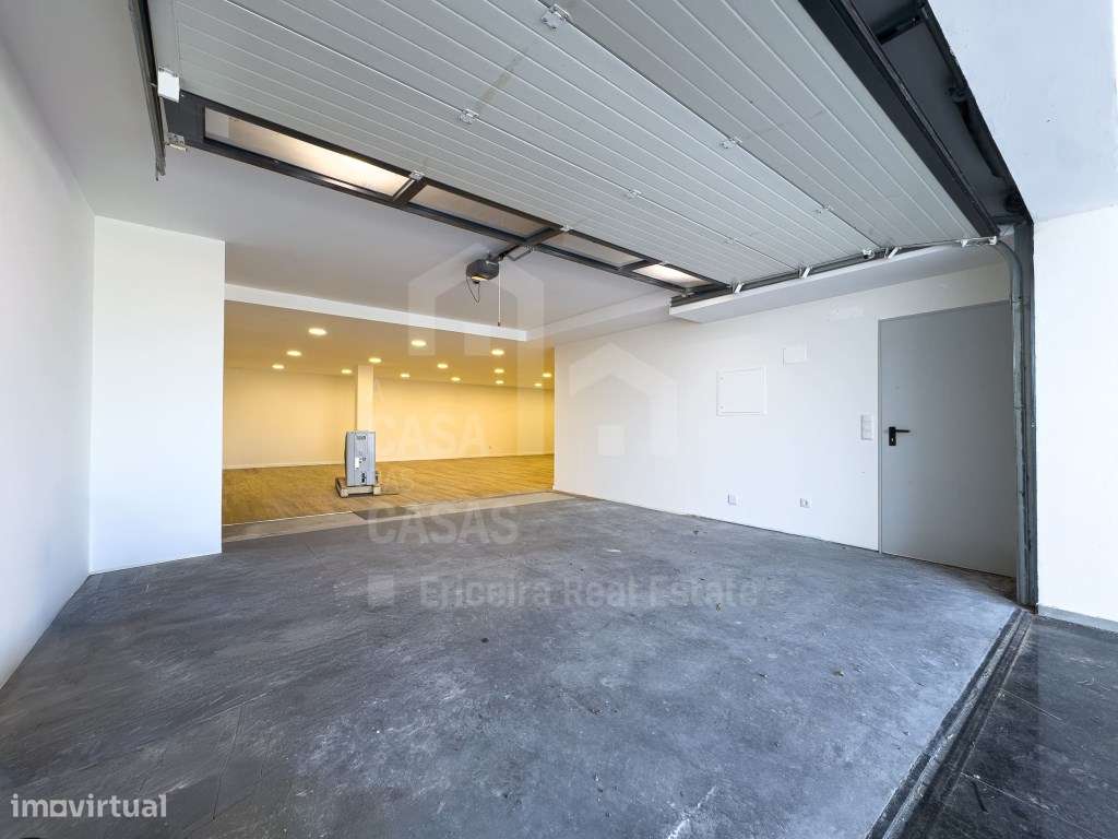 Vende Moradia T4 - Santa Cruz 5 km, A Casa das Casas-35