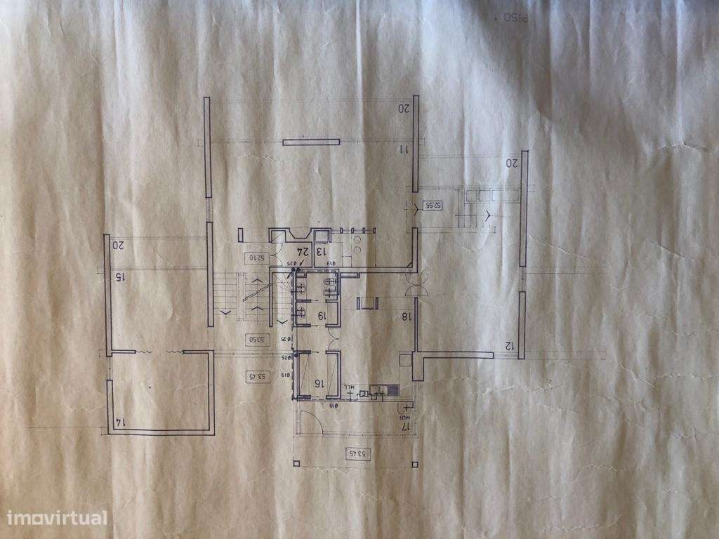 Moradia 10 assoalhadas com vista deslumbrante de Mar e de Serra.-39