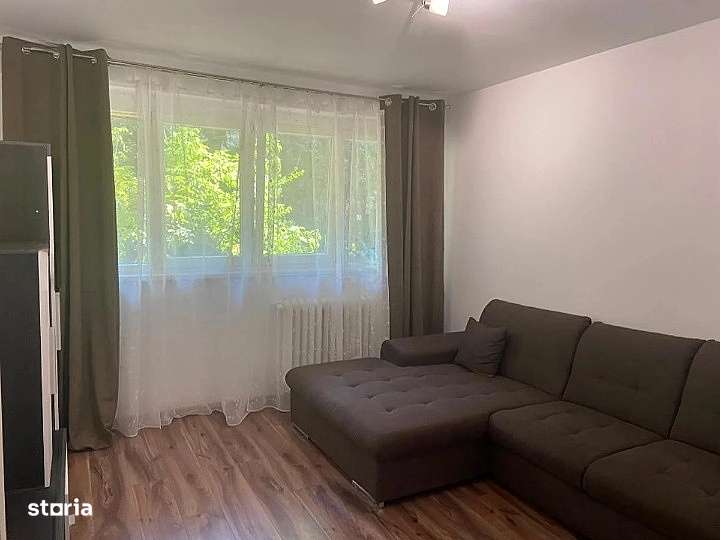Apartament decomandat cu 2 camere | Zona Favorit | Recent renovat - Imagine principală: 2/10