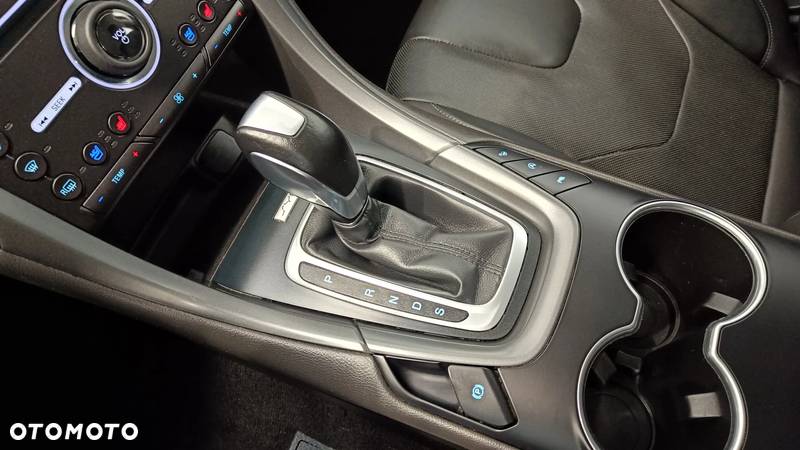 Ford Mondeo 2.0 TDCi Start-Stopp PowerShift-Aut Titanium - 24