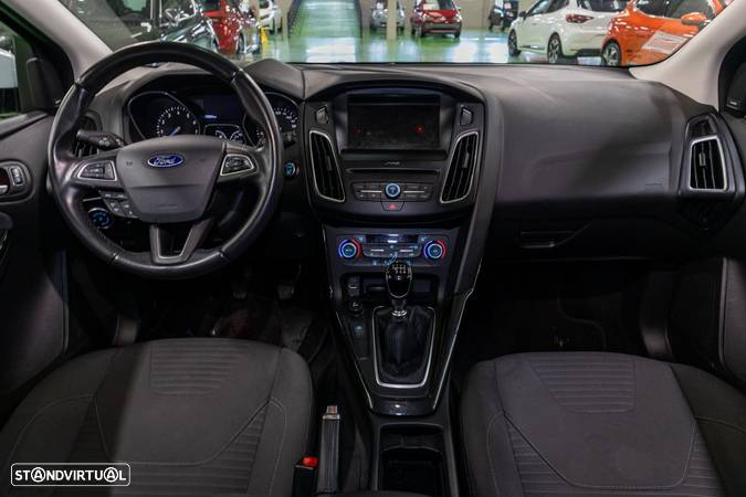 Ford Focus 1.0 EcoBoost Titanium - 8