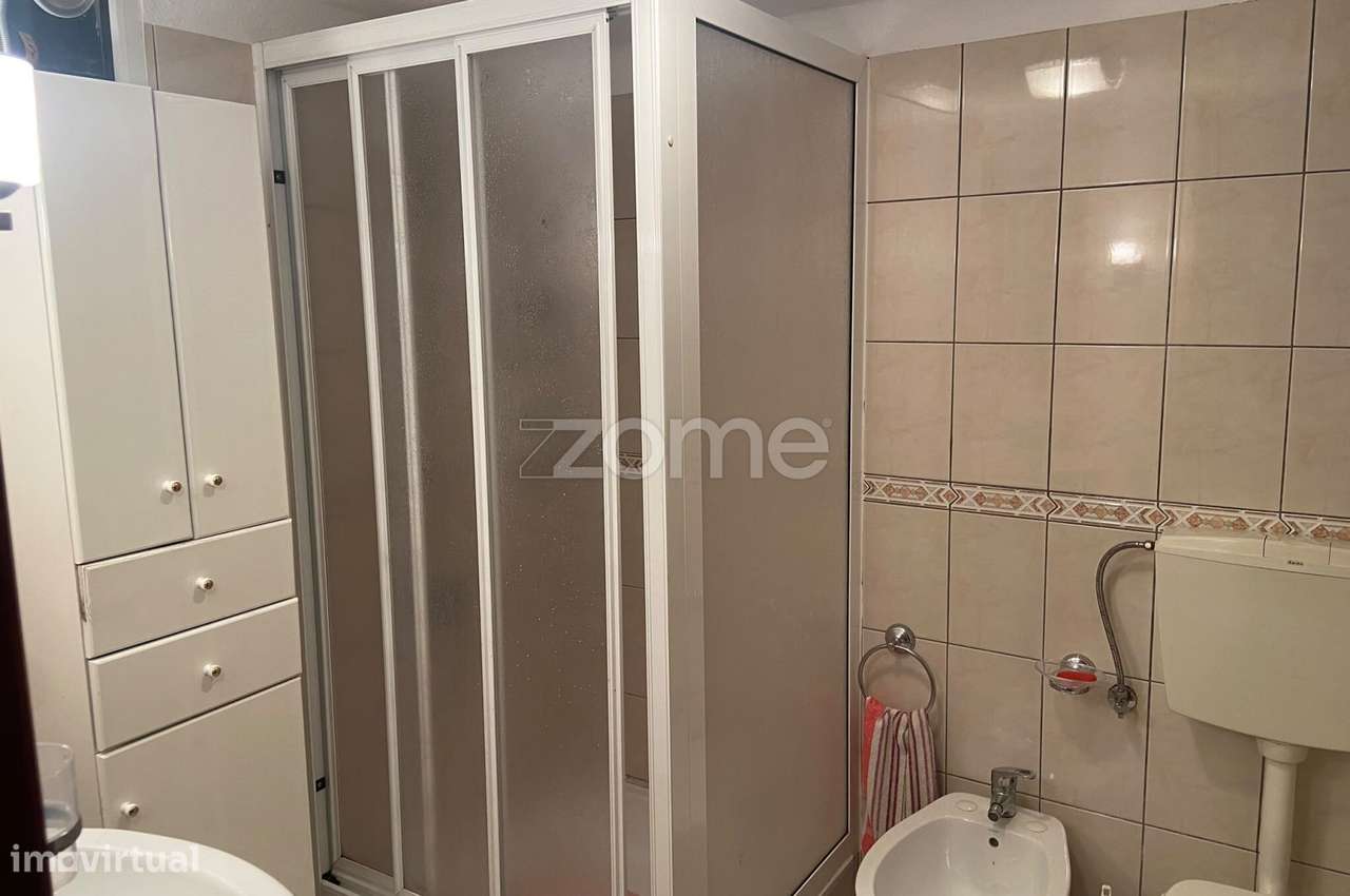 Moradia T1+2 com garagem e dois terrenos em Jorjais-16