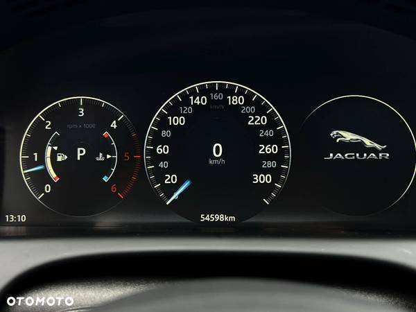 Jaguar XJ 3.0 D V6 Premium Luxury - 30