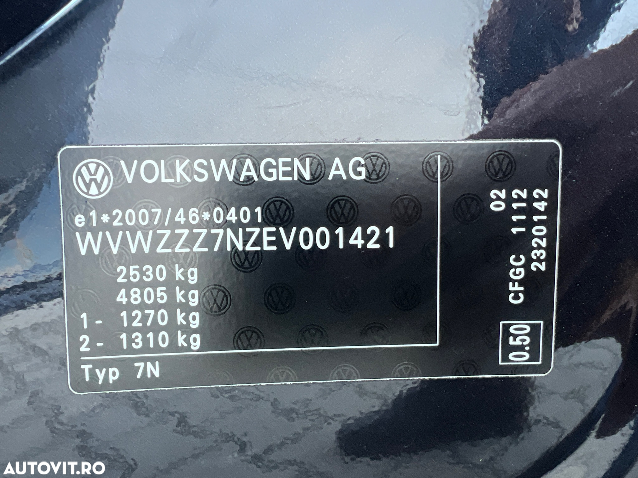 Volkswagen Sharan 2.0 TDI DSG Comfortline Black Style - 16