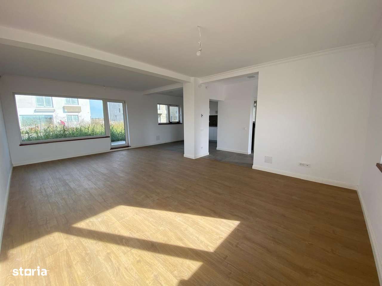 Vila individuala 4 camere, zona linistita in Tunari, Ilfov-5