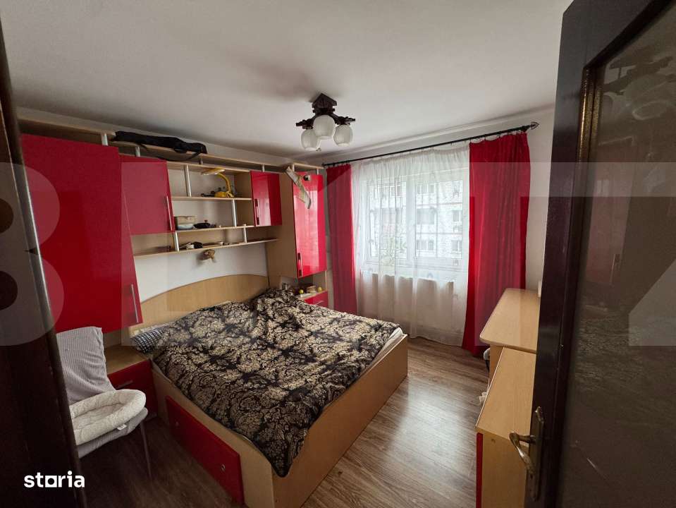 Apartament 3 camere, Botosani - zona Piata Mare - Imagine principală: 5/12