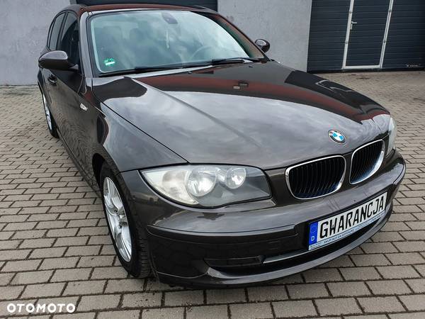 BMW Seria 1 - 22