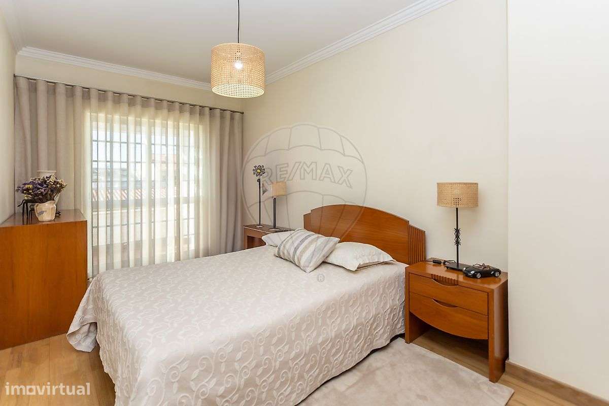 Moradia T4 para venda-23