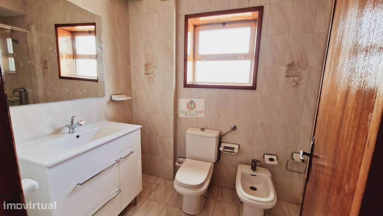 Apartamento T2 Oliveira do Bairro-7