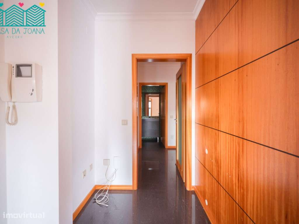 Apartamento T2 com Lugar de Estacionamento na Gafanha da Nazaré - Grande imagem: 4/15