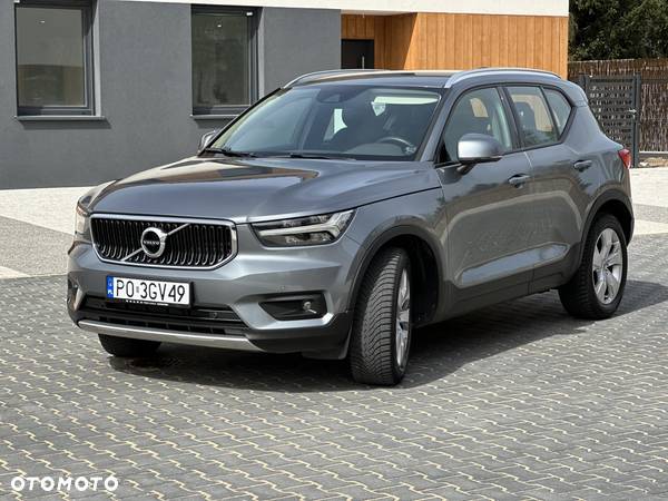 Volvo XC 40 T4 Momentum - 8