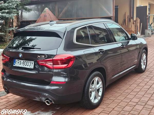 BMW X3 xDrive20d Advantage sport - 3