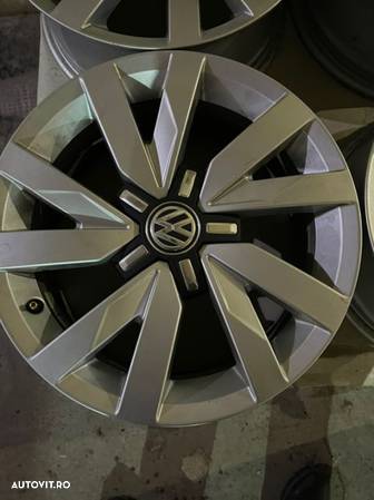 vand jante originale volkswagen passat pe 16” noi - 2