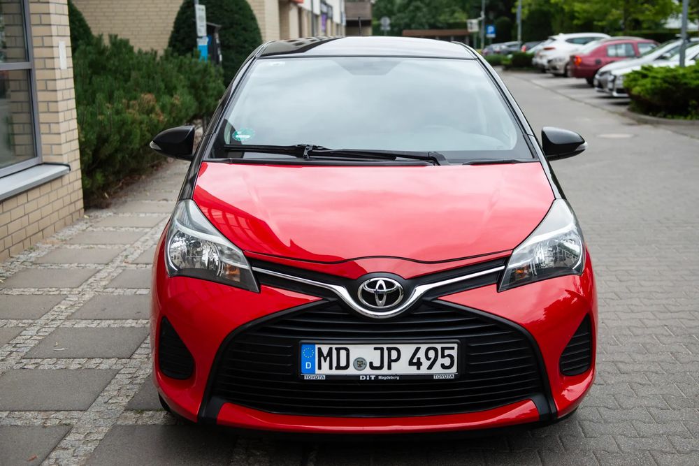 Toyota Yaris III (2011-2019) 1.0 VVT-i Comfort 2015