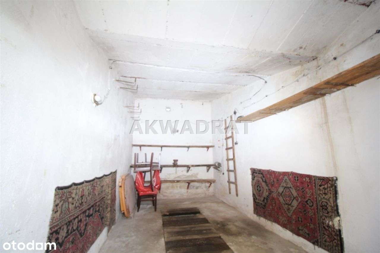 Garaż, Wałbrzych-2