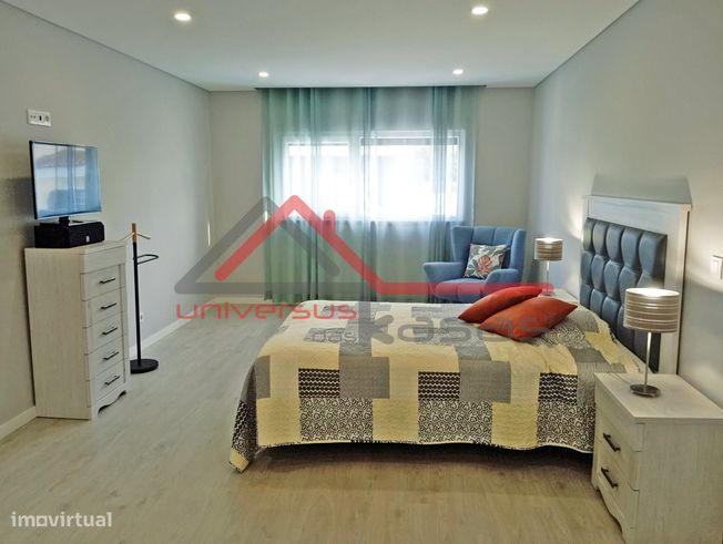 Moradia T4 com Jardim e Parqueamento na Marisol, Corroios-28