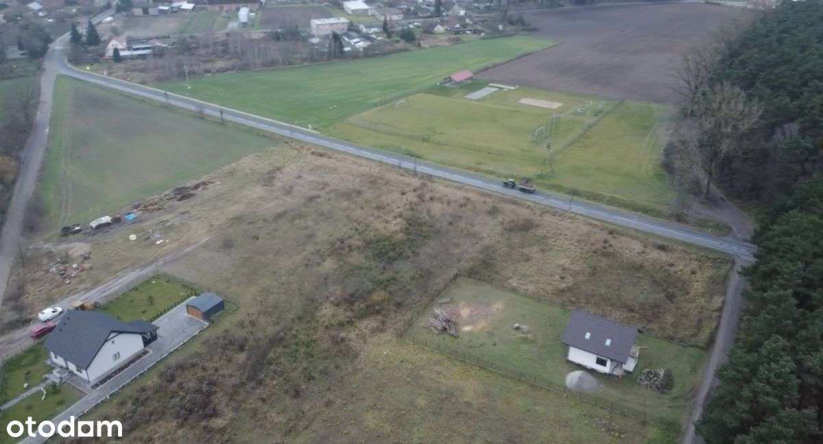 Działka budowlana w przy lesie-1