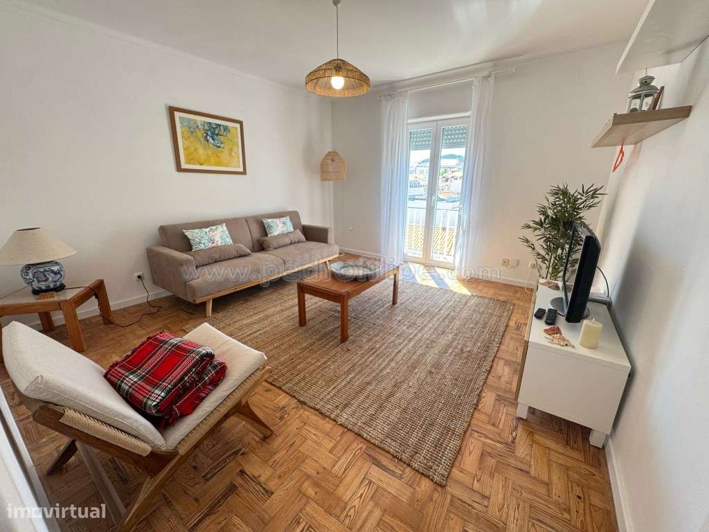 Apartamento T3 renovado no centro da vila de Sesimbra - Grande imagem: 4/20