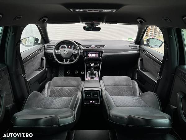 Skoda Superb 2.0 TDI SportLine - 8