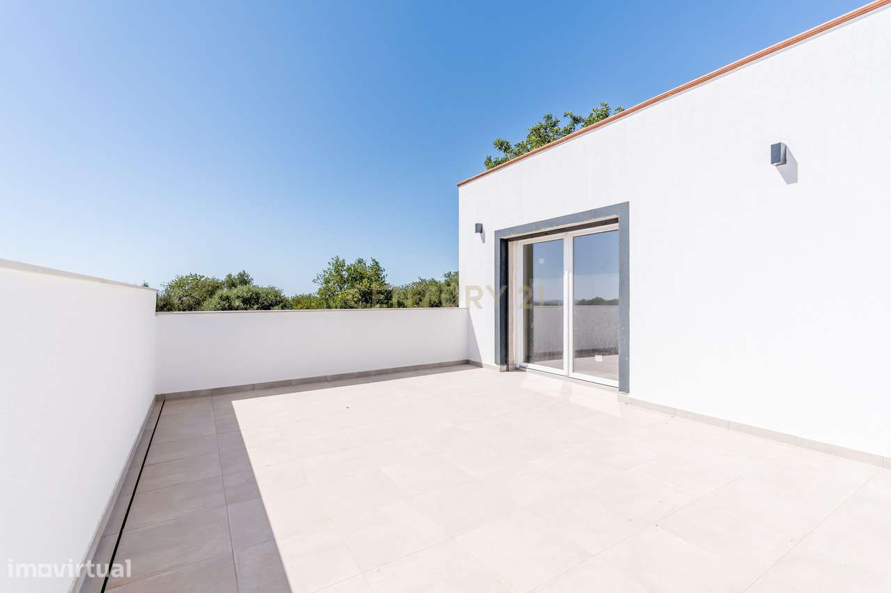 Moradia T3, Nova e Exclusiva: Campo, Mar e Piscina em Albufeira-32