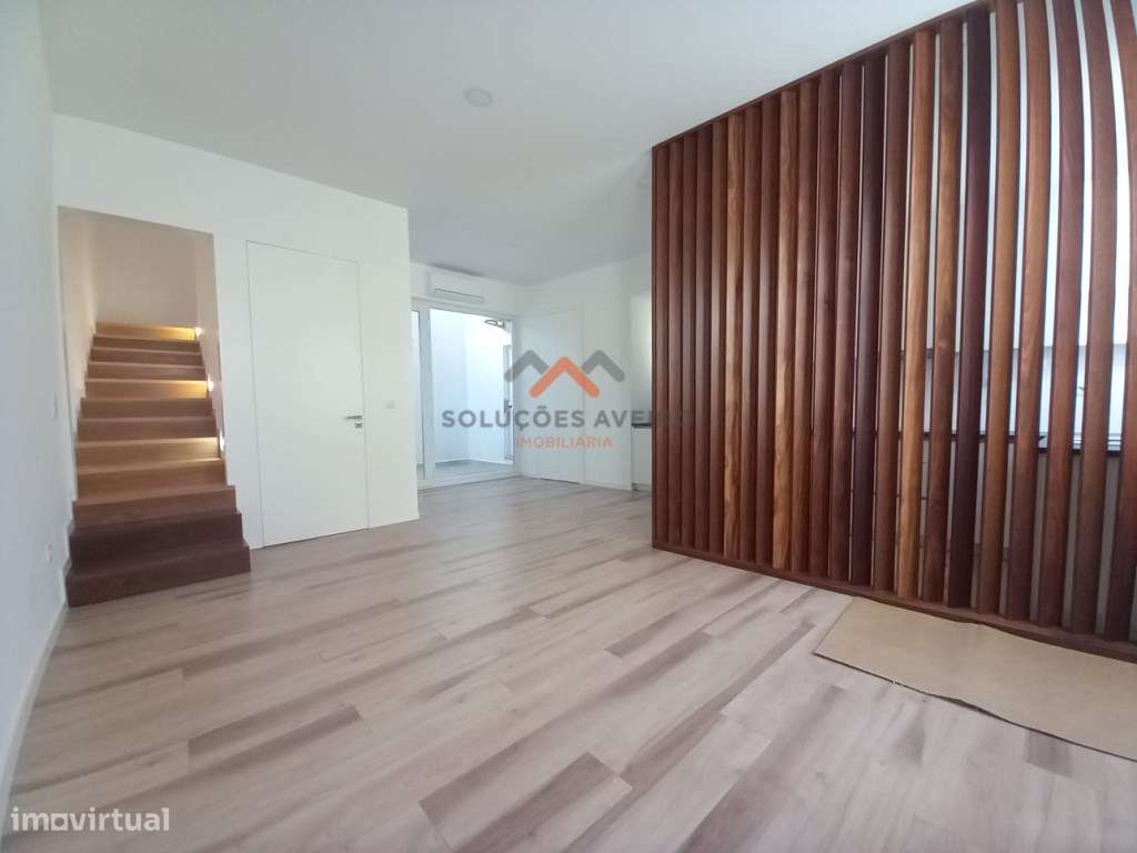 Moradia T3 totalmente renovada no centro de Ílhavo | Versátil | Ele... - Grande imagem: 5/50