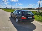 BMW Seria 3 330i - 5