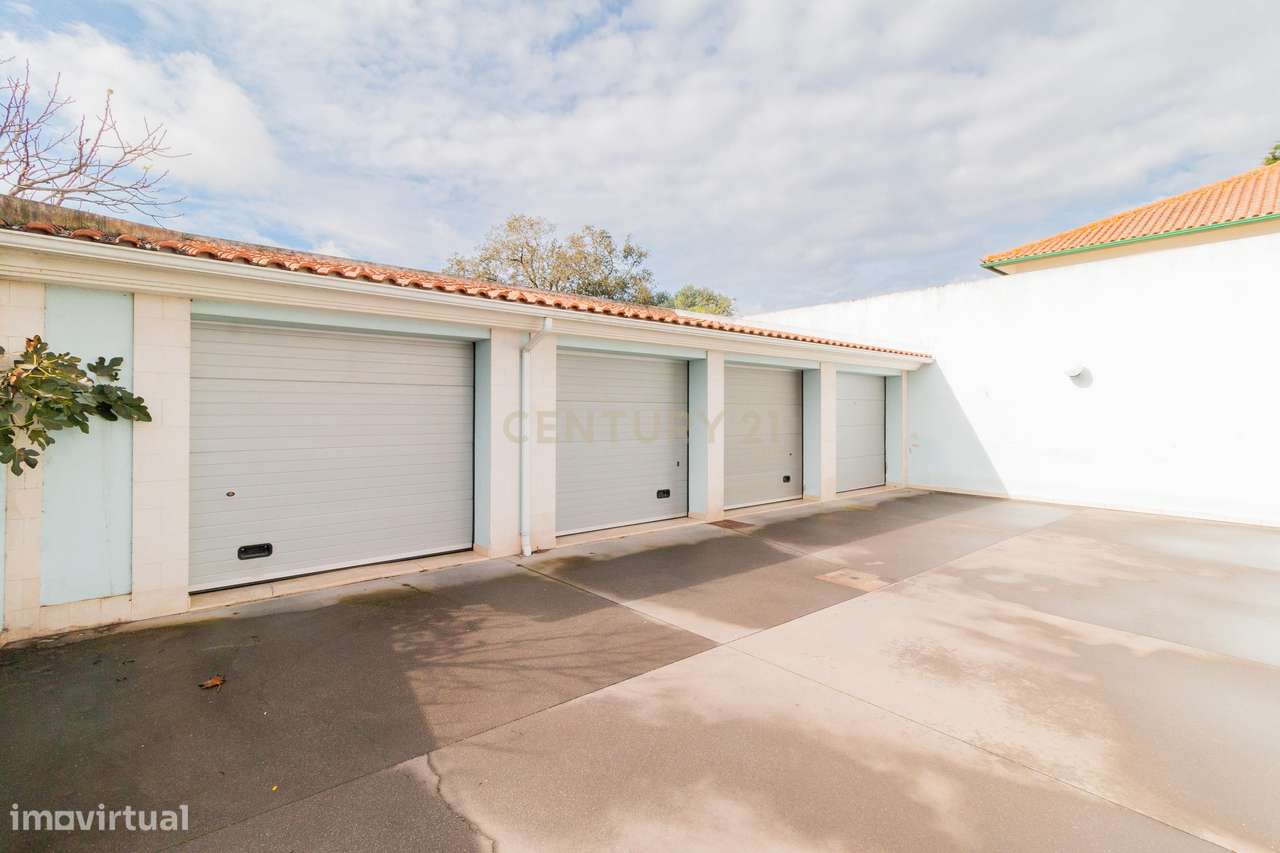 Apartamento Moderno T2 com Garagem para Arrendamento na Boavista, Leir - Grande imagem: 4/35