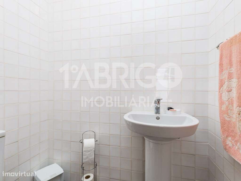 T4 Duplex no centro da Marinha Grande-34
