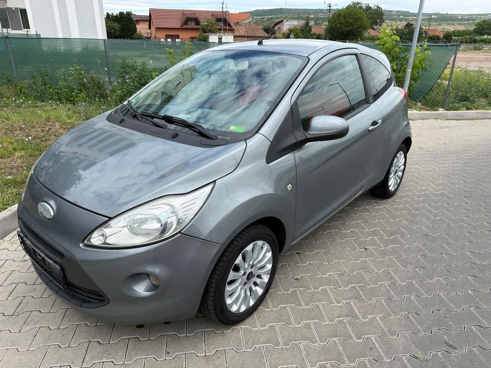 Ford KA/KA+ II [2009 - 2016] 1.2i Titanium 2010
