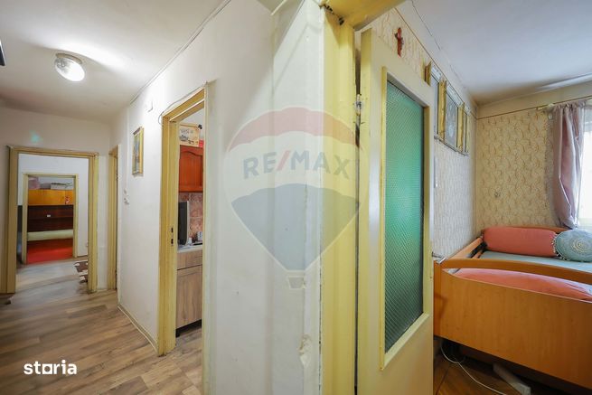 Apartament 3 camere de vânzare, Nufarul, Reabilitat, Apă geotermală-5