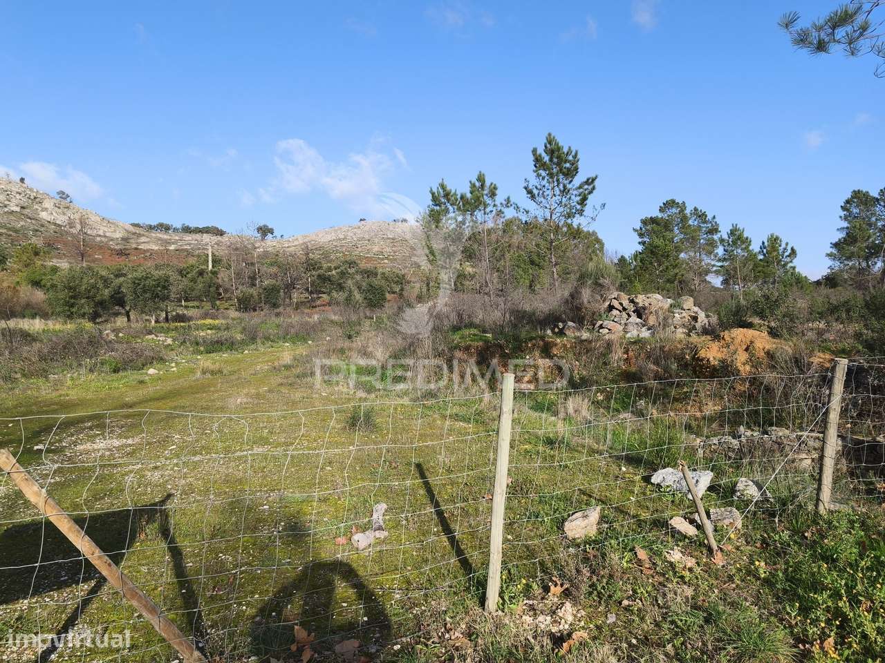 Terreno para construção - Grande imagem: 2/5