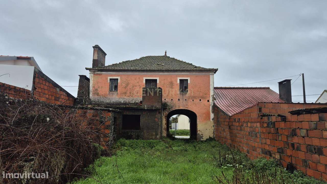 Casa Antiga em Carriço, Pombal - Oportunidade Única-16